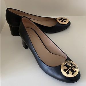 Tory Burch Black Pumps